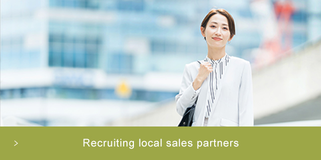 Recruiting local sales partners